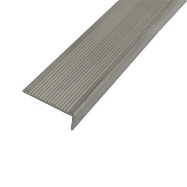 Angle escala 40x15-1M Alum Plata 90876